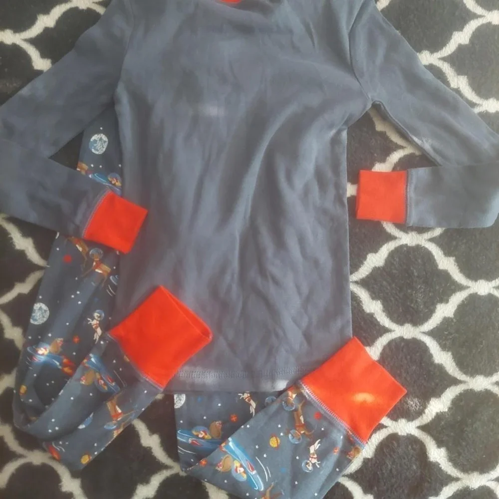 NWT Mini Boden‎ pajamas 7Y